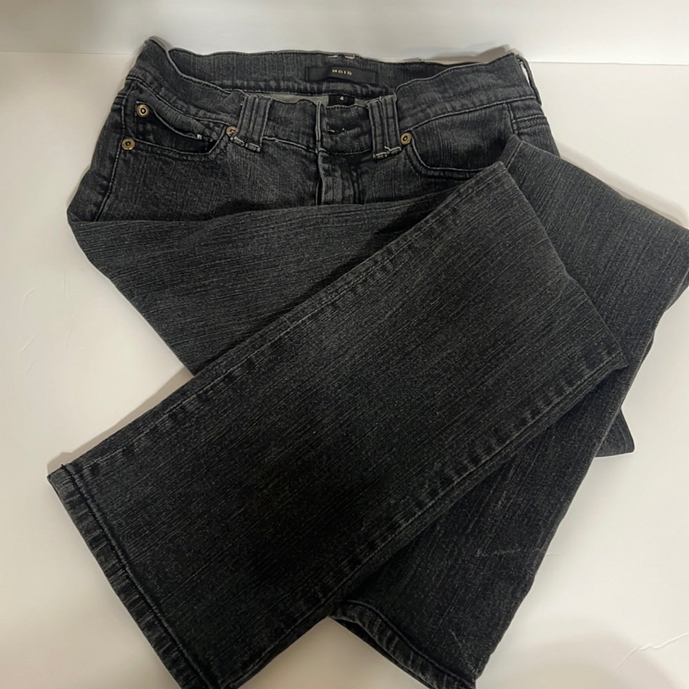 Noir Black Size 4